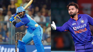 "What's the point of playing a left-hander if her plays a reverse-sweep and gets out?"-Twitter reacts as Kapil Dev wants Rishabh Pant in place of Dinesh Karthik